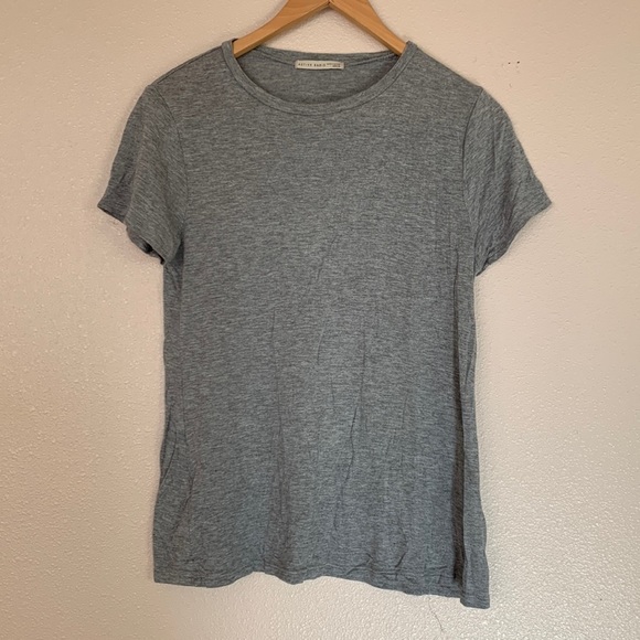 Active USA Tops - Active Basic Gray Short Sleeve Tee Shirt Size Medium